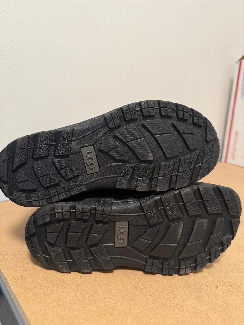 UGG details built